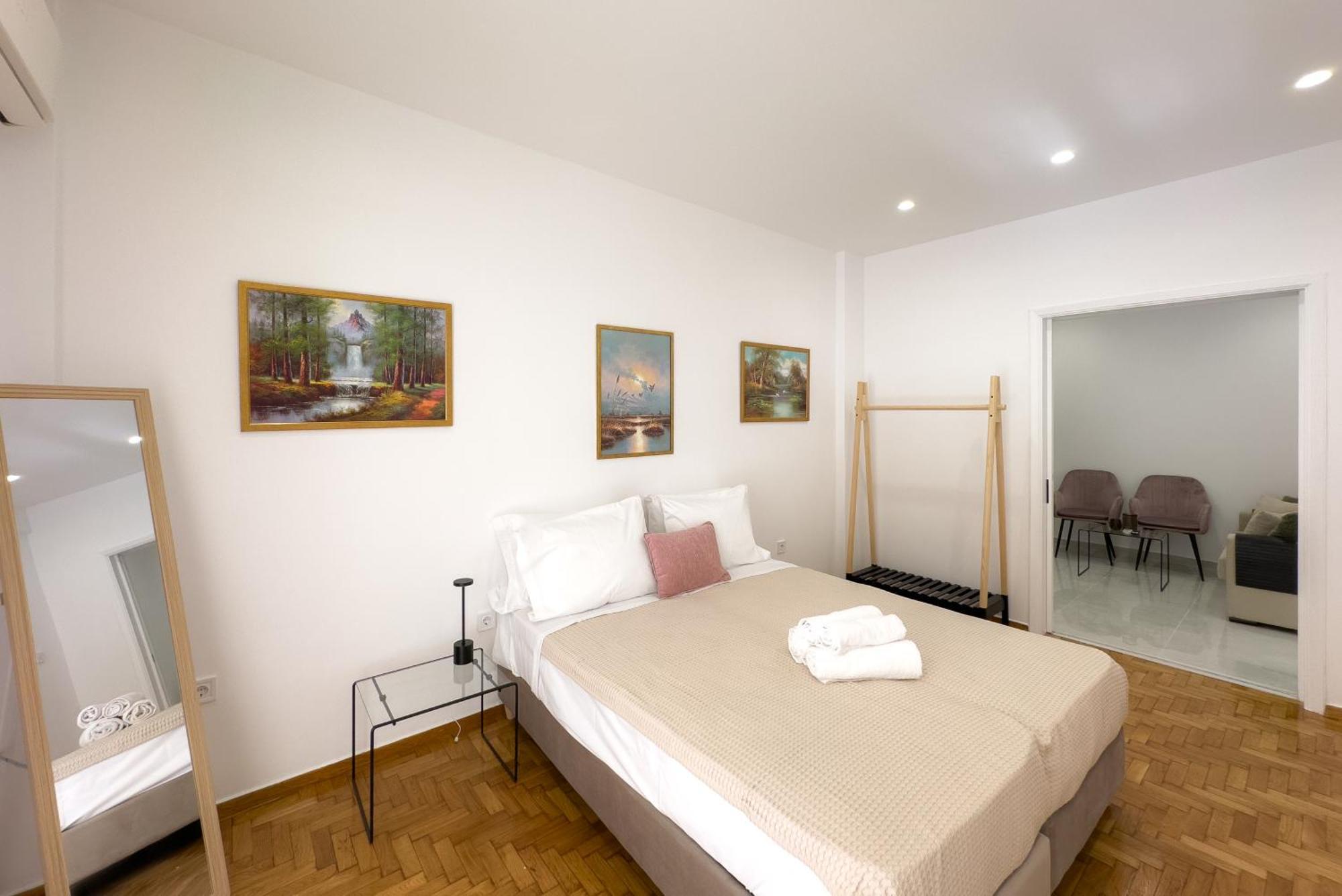 Eclectic Moonstone In Apartment